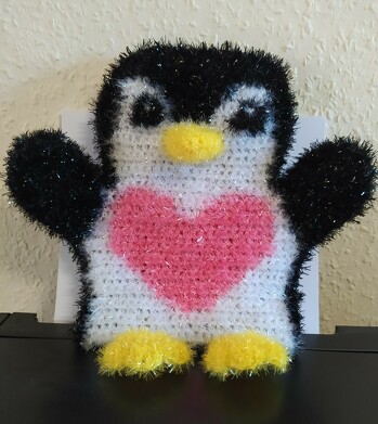 Badespaß für die ganze Familie und Handpuppe zugleich. Ein Muss für alle Pinguinfans!