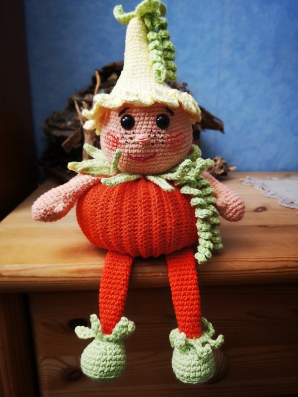 Kürbis Karlchen, großer Treppenhocker, Kantenhocker oder Türstopper Herbst