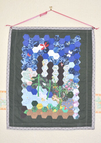 Teichbild gelieselt, es ist ein Wandbehang in Handarbeit