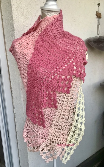 Super Anleitung, verständlich erklärt also durchaus für Anfänger geeignet.  Immer  wieder gerne! Lana Grossa Bobbel