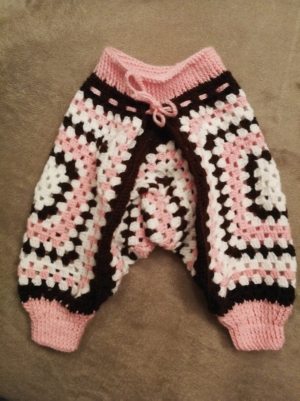 Granny Baby Harems Hose
