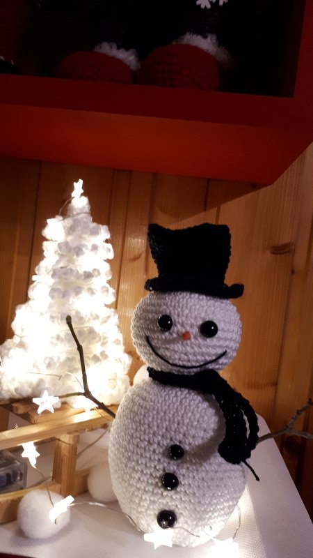 Schneemann mit 2 Tannenbäumen