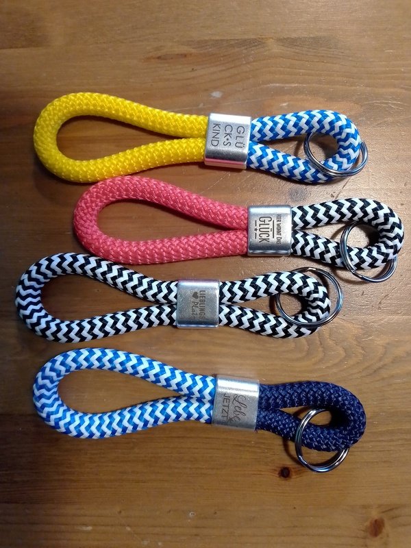 Handarbeiten Werke - Foto von Dacost