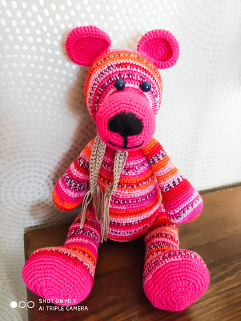 Hallo ihr Lieben, ich habe meine Liebe zum häkeln entdeckt. Hier möchte ich ihn euch vorstellen.
Pink-Paulchen 💕