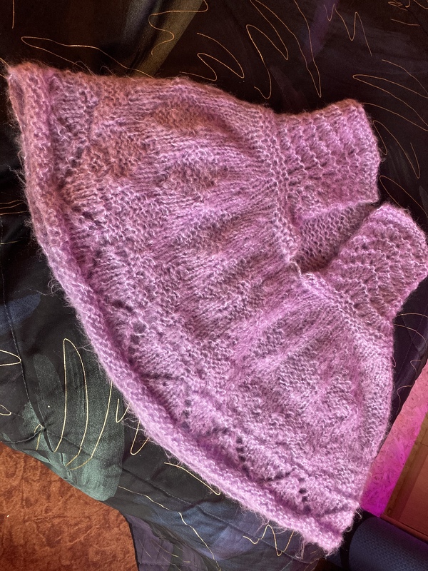 Strickanleitung Schulterwärmer Diamond