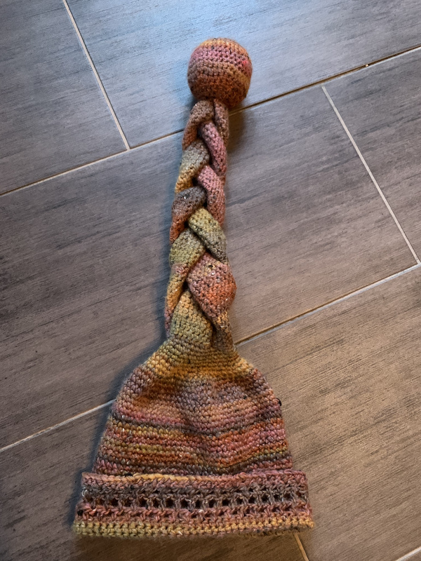 GEHÄKELTE, geflochtene Zipfelmütze LUKAS