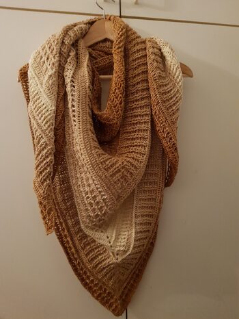 Drunter und Drüber - so habe ich Reliefstäbchen lieben gelernt, d.h. von einer Haßliebe hat es sich zu einer Liebe entwickelt