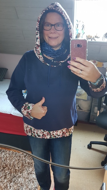 ...mein erster Hoddie