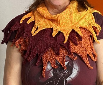 Hier noch ein Bild von dem Drachenfeuer-Schal