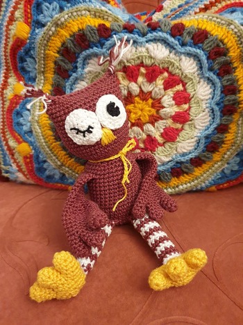 Eduard Eule von KARA von Knotenzeug.
Ganz tolle Anleitung :)