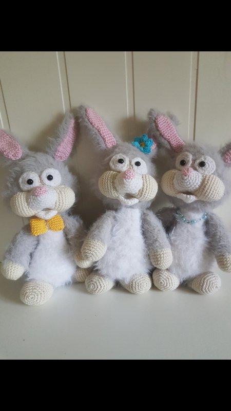 Crochet Pattern "Babsi" and the faulty Easter egg