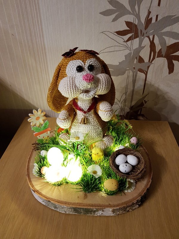 Crochet Pattern "Babsi" and the faulty Easter egg