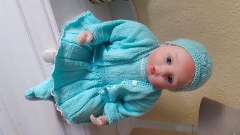 Hier noch einmal mit Jacke und Mütze