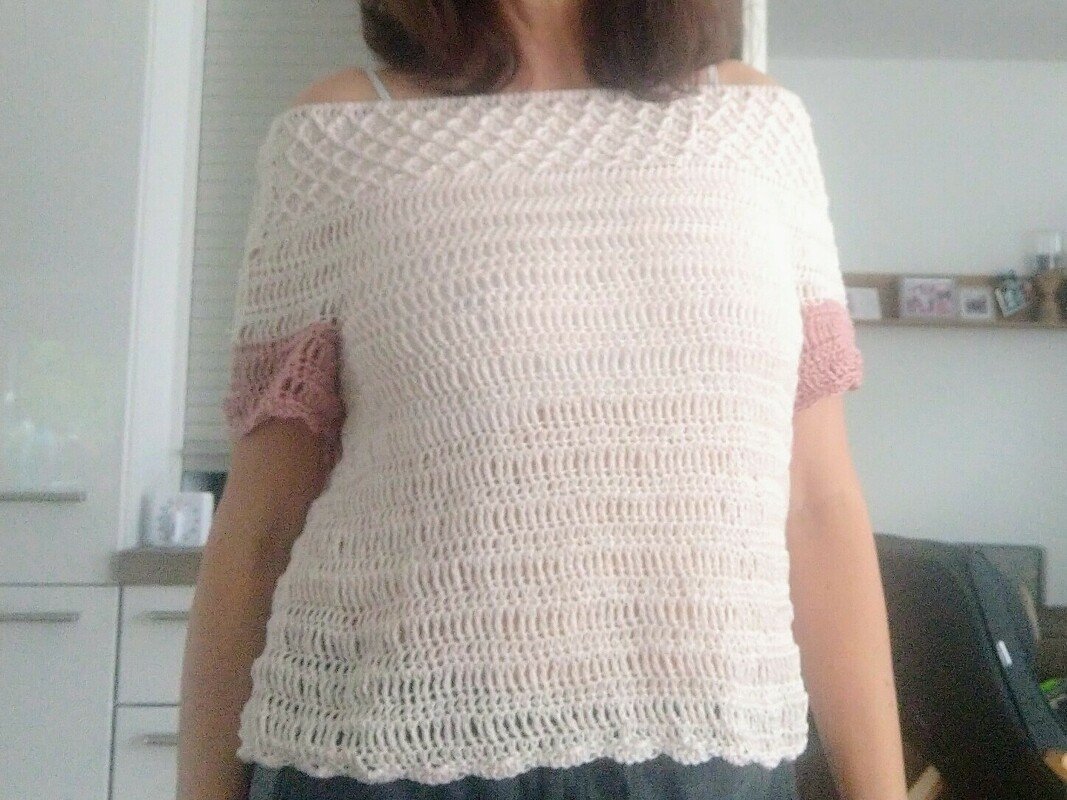 Häkelpulli CARMEN (Gr. S/M, L/XL, leicht an alle Größen anzupassen)