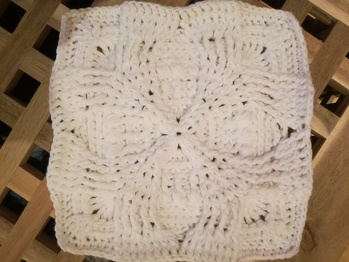 Das besondere Granny, hier in schlichtem weiß