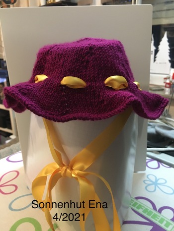 Ein Sonnenschutz für die Enkelin…