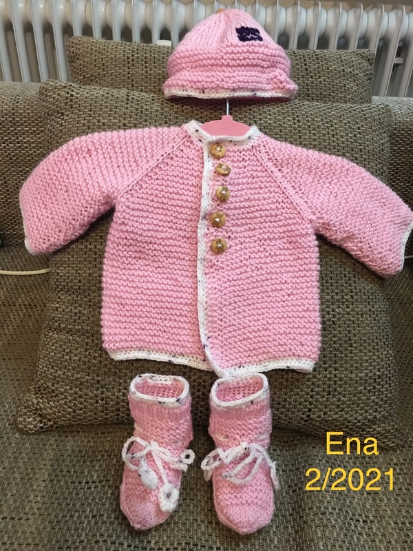 Strickanleitung Babyjacke in 2 Größen