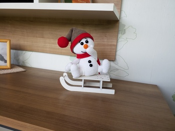 Schneemann mitten im Sommer,