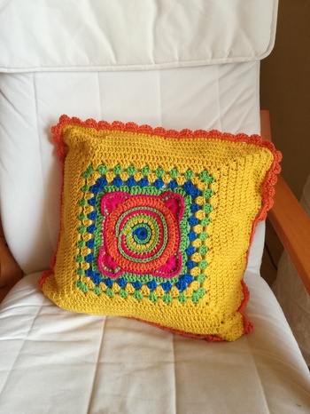 Das ist die Rückseite des Kissens.