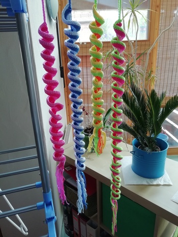 Das war einfach. Man kann Reste verbrauchen. Anleitung bei Youtube