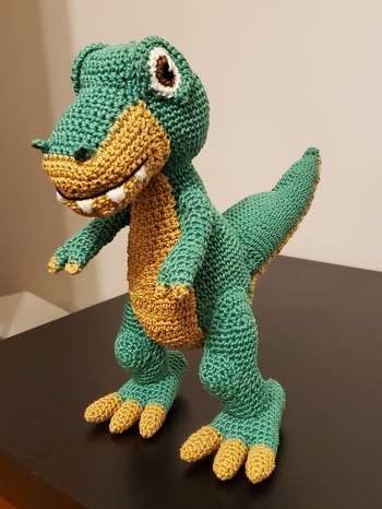 T-Rex pattern. Turned out exactly as it was pictured. Easy to make pattern.