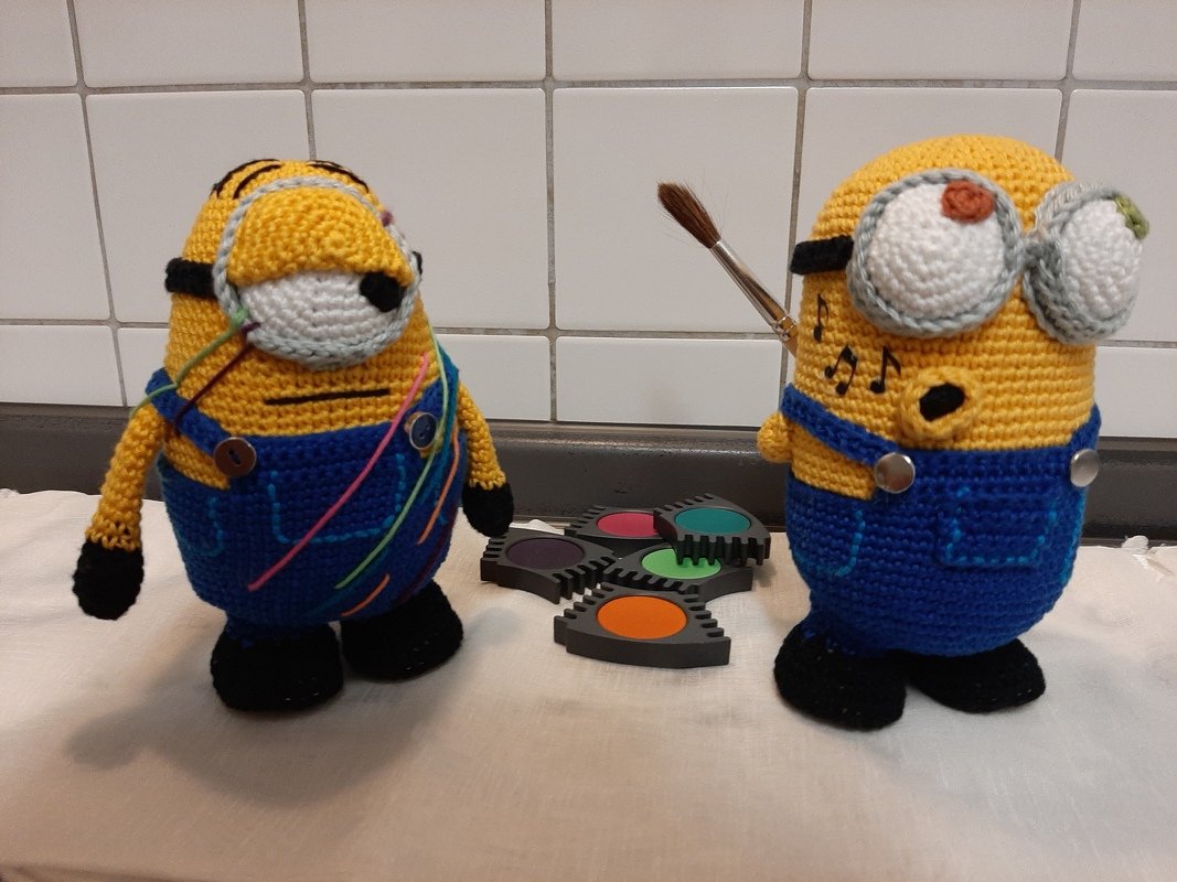 Häkelanleitung Minion Osterminion 