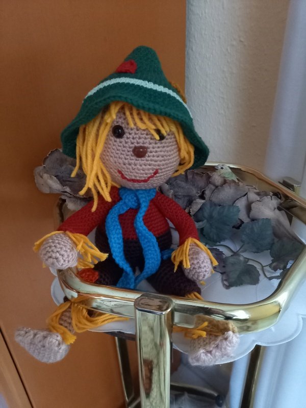 Jupp, die freundliche Vogelscheuche  :-)