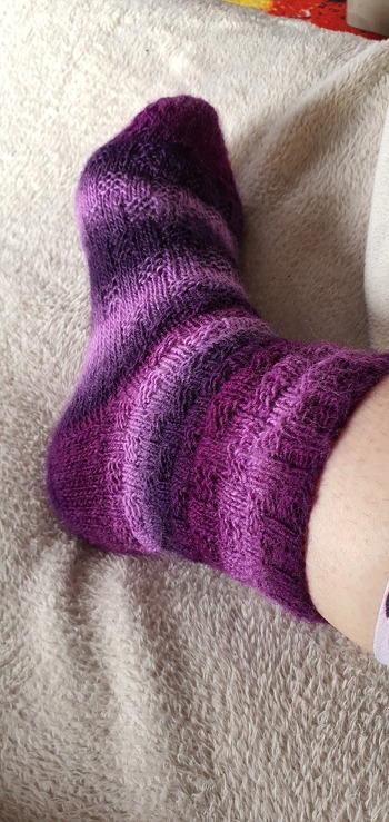 Zweites Paar Socken für die Schwester