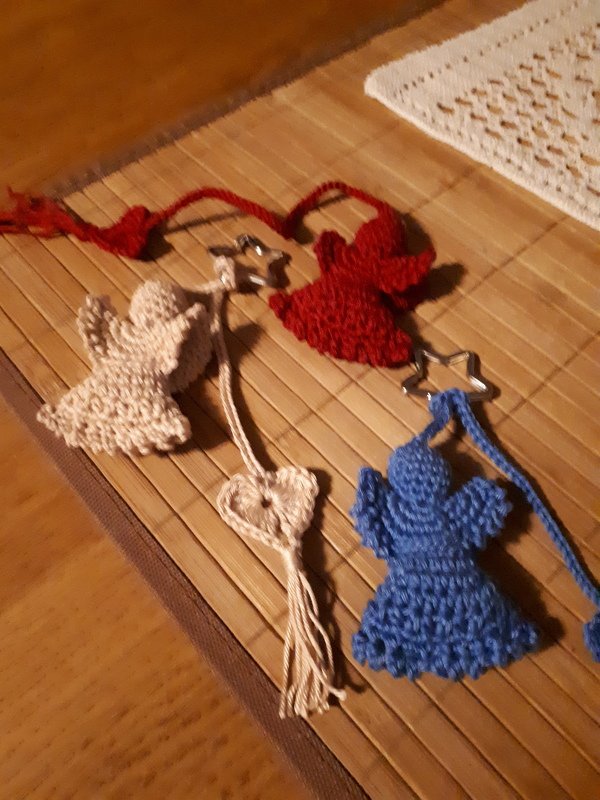 Handarbeiten Werke - Foto von Mandelbluete