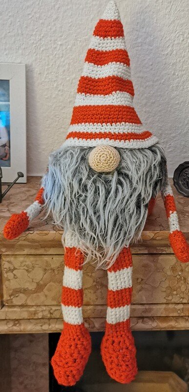 gro&szlig;er sitzender Wichtel 40 cm Weihnachtsdeko H&auml;kelanleitung