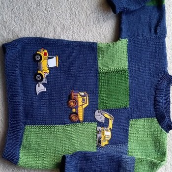 Kinderpullover Gr. 110
Material: RAINBOW Deluxe von hobbii
Ich diesen Pullover ohne Anleitung für meinen Enkel gestrickt. Er hat so 👍👍👍 gemacht ☺.