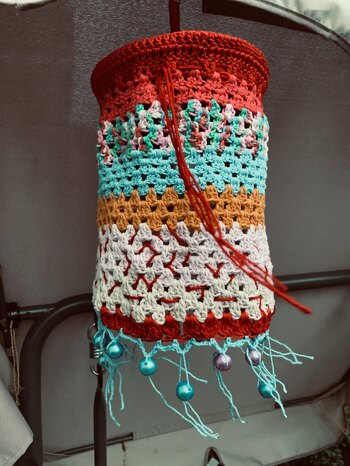 Garten/Balkon Lampion . Der letzte und Einzige der übrig geblieben ist , Alle anderen sind gemopst worden 🥰 Anleitung von Petra Perle.