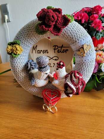 Für Freunde gefertigt aus verschiedenen Anleitungen zur Trauung als Ringehalter