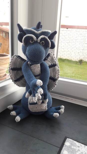 Das ist Leo.....mein kleiner Hausdrache