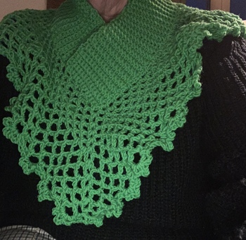 Tolles Kragen Set 4 zum Sparpreis Garderobe aufpäppen,ohne viel Aufwand in modischen Farben ein Hingucker.Anleitung Petra Perle ganz lieben Dank