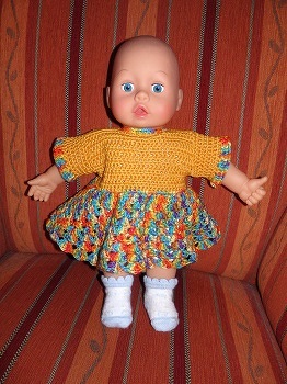 Rieke's erstes Kleidchen.