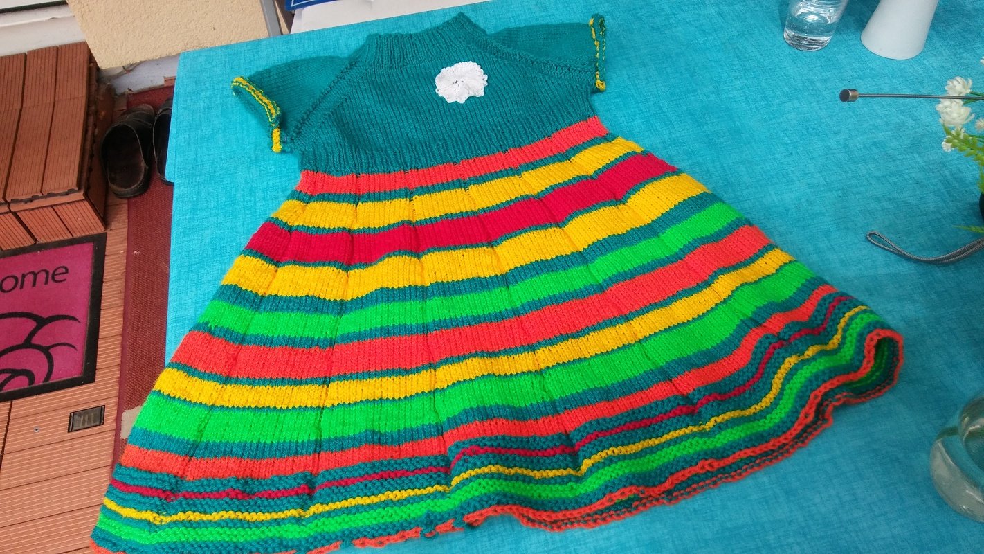 Raglankleidchen oder Tunika - wächst mit ab Größe 92 - Strickanleitung