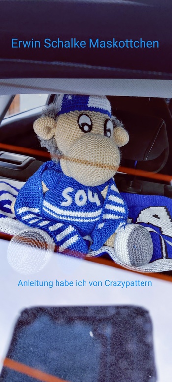 Hab ich für meinen Mann gehäkelt den er ist Schalke Fan