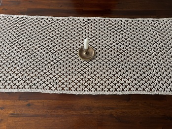 Super schöner Tischläufer geworden bisschen abgeändert 🧶