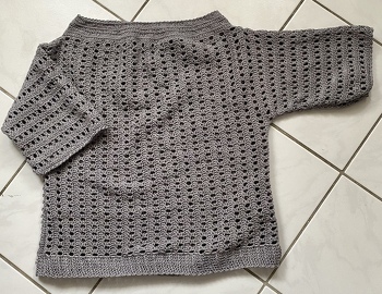 Leicht nachzumachen… am oberen Bündchen etwas abgewandelt