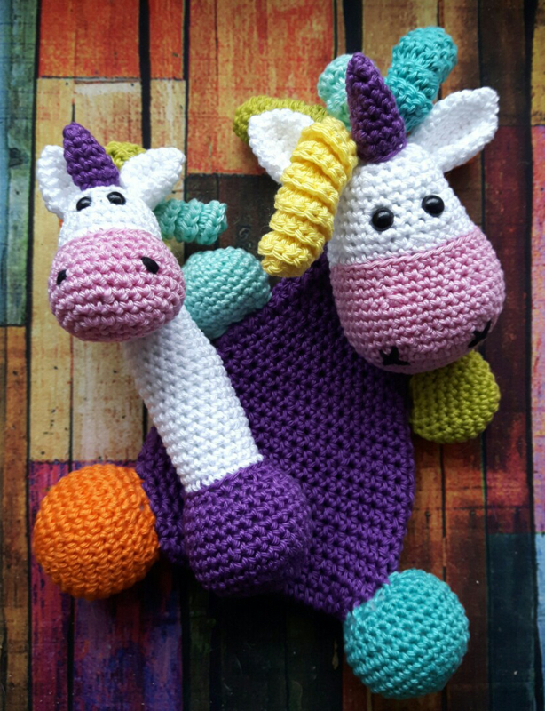 Knistertuch und Greifling Einhorn Mathilde häkeln