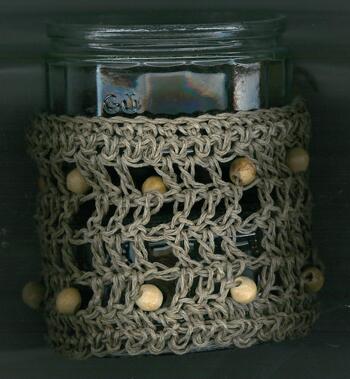 Wurde ein Schutz für die Finger bei heißen Gläsern.