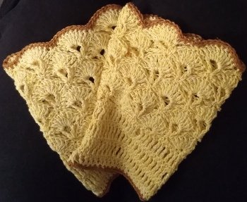 Garnstudio Anleitung 108-25, mit 3,0 Nadel gehäkelt, Wolle Sultan Shine Deluxe (bei Hobbii zu bekommen)