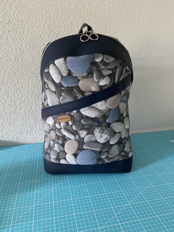 das ist der Rucksack Roano aus Canvas und Kunstleder, der gefällt mir sehr gut