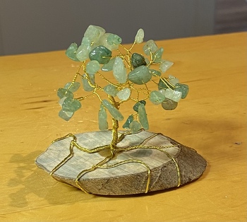 Und ein Glücksbäumchen aus Aventurin