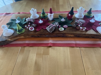 Ich habe ein paar Anleitungen gemischt. Hat super viel Spaß gemacht!!