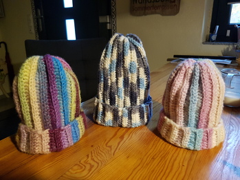 Gehäkelte Mützen ohne Abnahme
