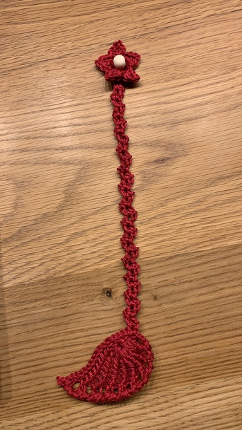 So eine tolle Anleitung. Innerhalb weniger Minuten gehäkelt und optimal für Last Minute in jeglicher Hinsicht. Danke 🙏🏼