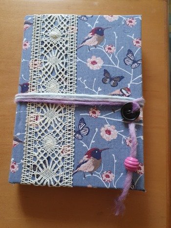 Bucheinbände aus Stoffresten