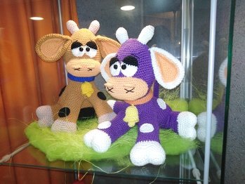 Hallo ,hiermit möchte ich mich ganz herzlich für die schönen Muster und guten Anleitungen bedanken die ich immer bei Ihnen bekommen kann. Hier ist mein neuestes Werk...sieht doch gut aus ,oder?